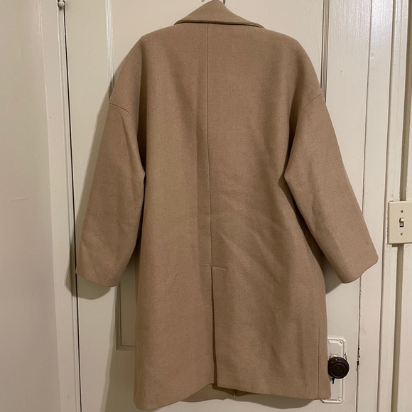 Zara Oversized Camel Coat - Picture 2 of 4